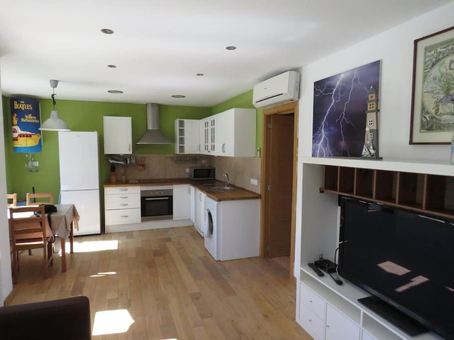 Apartmán Coqueto Alojamiento Con Banera De Hidromasaje Tarragona Exteriér fotografie